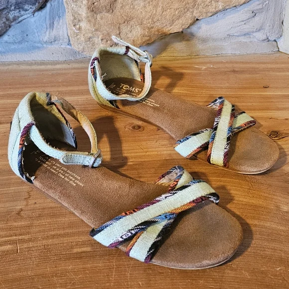 Toms Correa Ankle Strap Sandals Youth 3.5