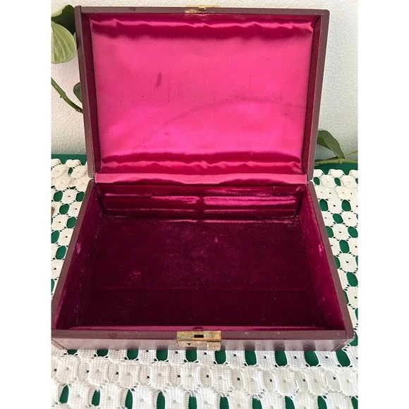 Vintage Farrington Faux Leather Jewelry Box Set Gold Filigree Monogram with Key