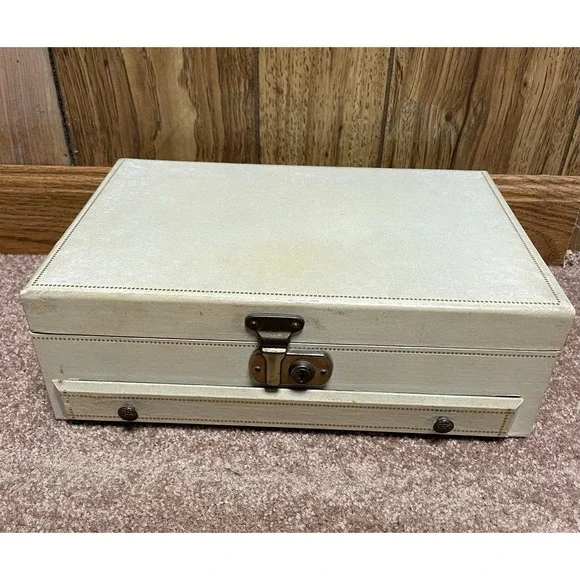 Mele Vintage Jewelry Box Pull Tray Drawer & Divided Sections Top Light Blue‎