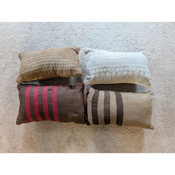 Pillows 16 x 8 Inch Rectangle (4) Decorative‎ for Couch Or Bed
