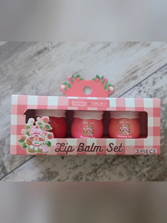STRAWBERRY SHORTCAKE Pink Lip Balm Set