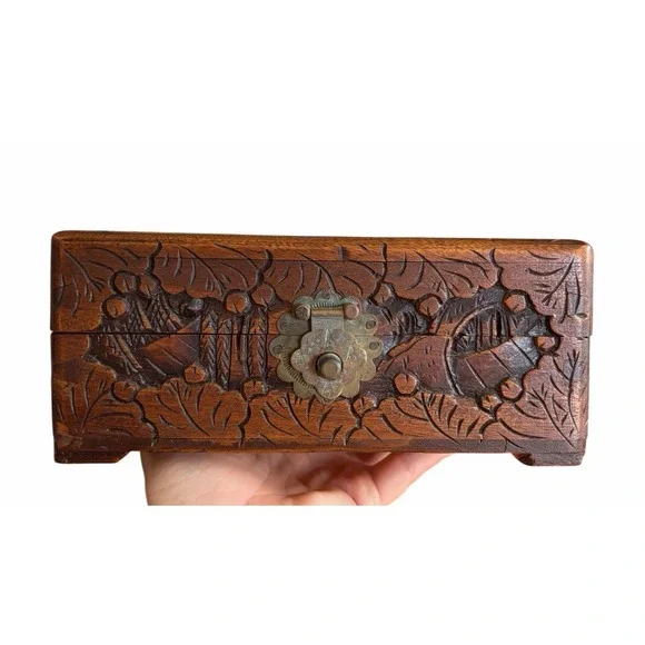 Mid Century Chinese Hand Carved Wood‎ Box Jewelry Chest Hinged Lid Hong Kong