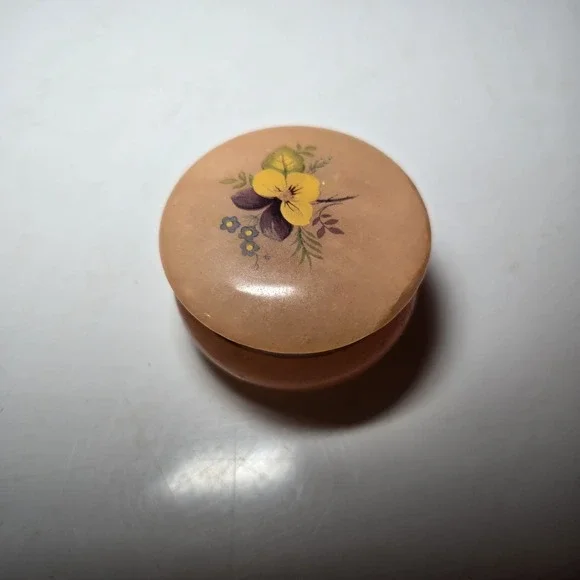 Alabaster Trinket Jewelry Box‎ Carved Brown Marble Floral Hinged Round Vintage