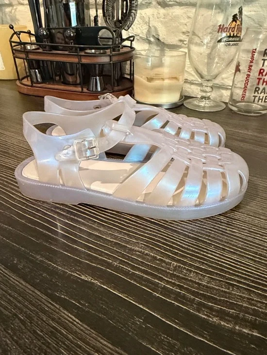 Mini Melissa Pearlescent Pink Jelly Sandals (Girls)