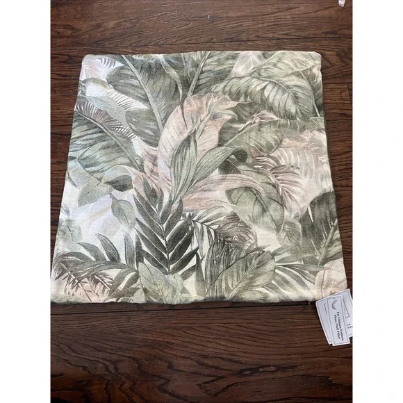Sherry Kline Home Green Leaves Tropical Pillowcase Cover 22