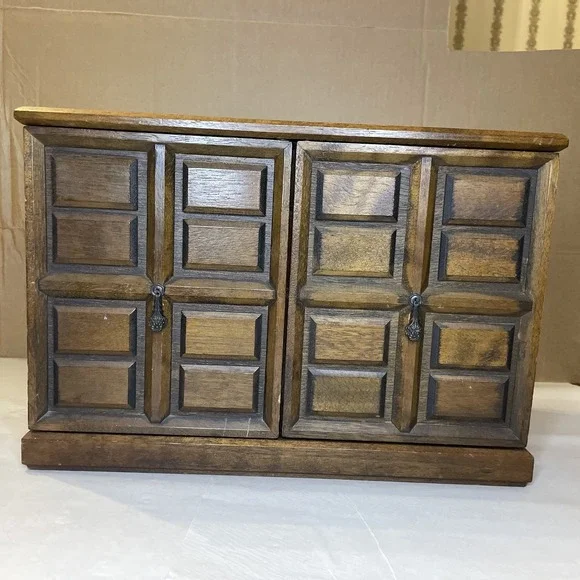 Large Wooden Chest Jewelry Box, Swing Open Doors, 6 Drawers,‎ Mele Japan Carved