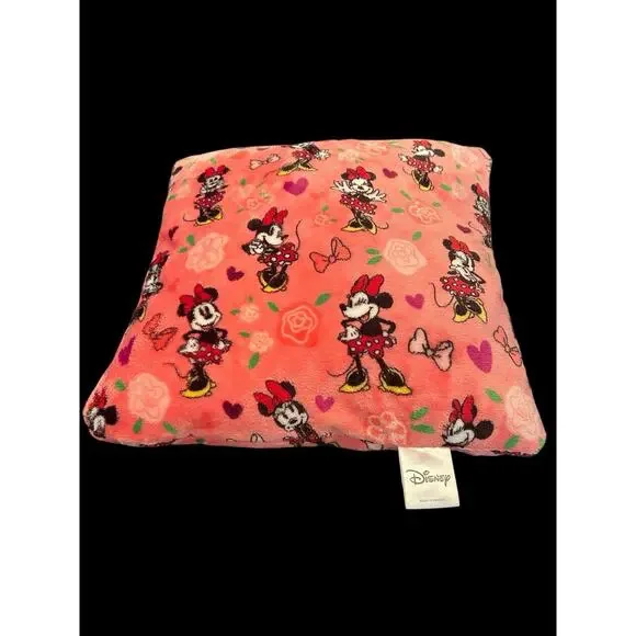 Minnie Mouse 15