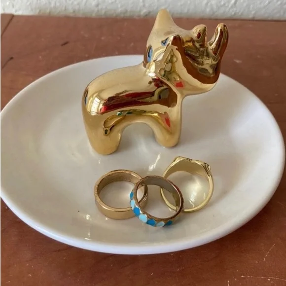 Isaac Jacobs Rhinoceros ceramic plate ring holder trinkets jewelry holder