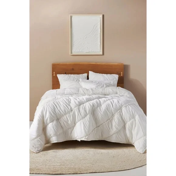 Anthropologie Textured Marilla Quilt Only‎