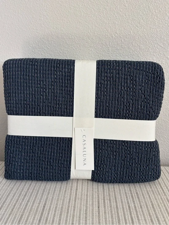 NWT King Plus Textured Waffle Coverlet Dark Mineral Blue - Casaluna