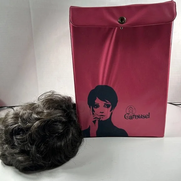 Vintage 1960's Wig &‎ Storage Case Box by Carousel Mod GoGo Twiggy Pink Vinyl