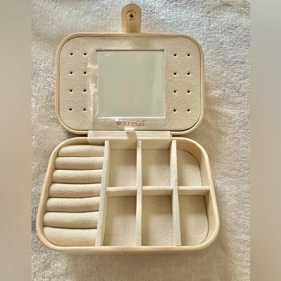 Leather Mirrored Jewelry Case - NWOT