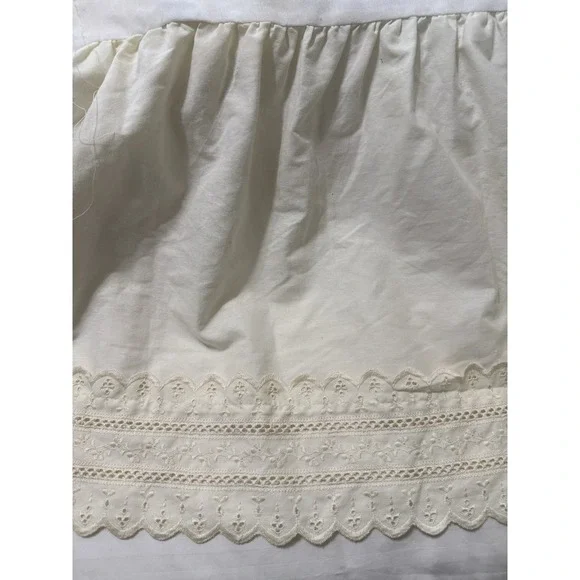 Vtg Twin Bedskirt Ruffle Eyelet Lace Embroidered Cream Cottage Farmhouse‎ Flaws