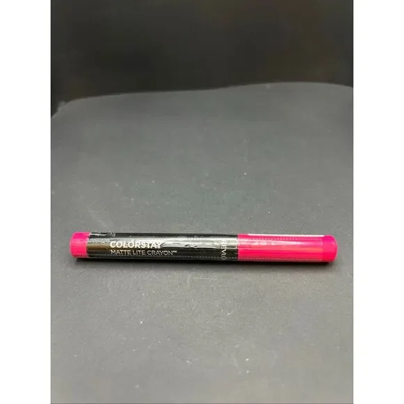 New Sealed Revlon Colorstay Matte Lite Crayon 007 Mile High