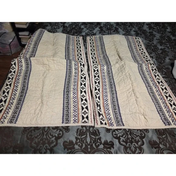 2 Large Quilted Pillow Shams
