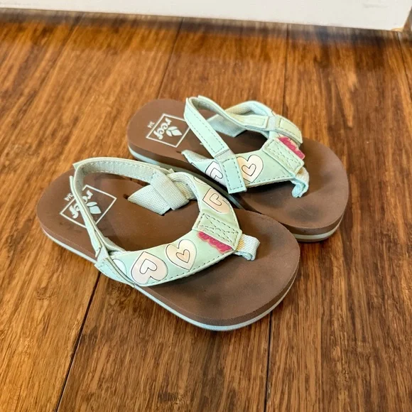 Reef kids sandals