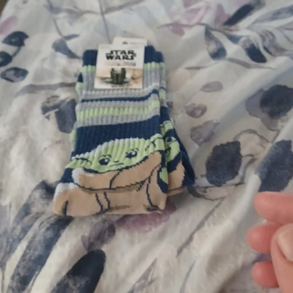 - Men's  star wars socks