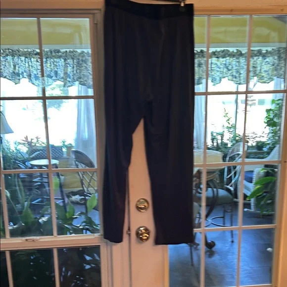 Black Lounging Pants XL Super Soft and Very Comfortable.