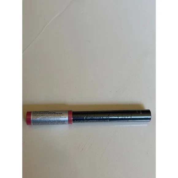 Avon x The Face Shop Flat‎ Velvet Lipstick Fluffy Pink Nuage Rose Matte 0.05oz