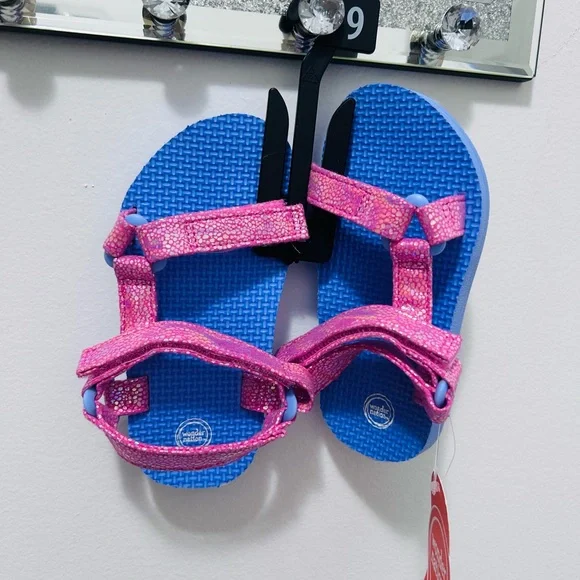Wonder Nation Girls Sandals Size 6 NWT Pink Blue Summer Beach Comfort