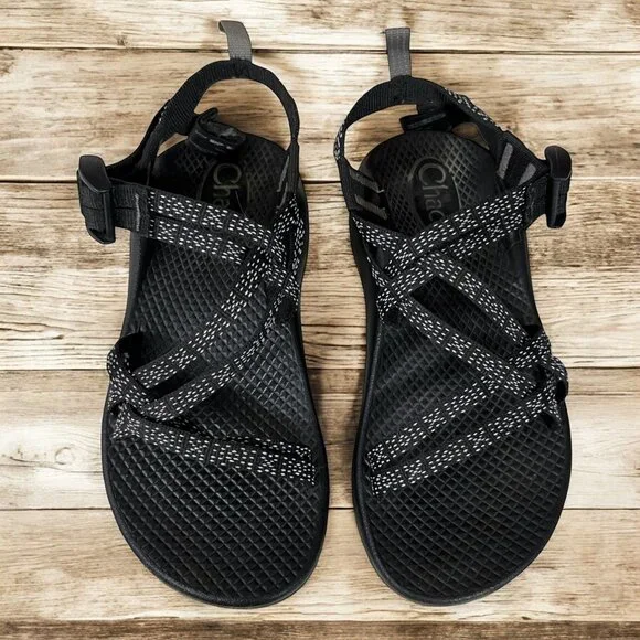 Chaco Kids Adjustable Strappy Athletic Sandals Black Size 2
