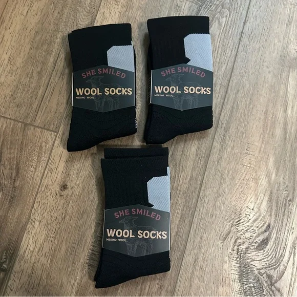 NEW!! Wool Socks Bundle, 3 Pairs, Black, Merino Wool, Thermal Wear, Hiking, L