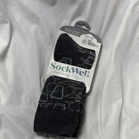 Sockwell soft top Happy Hour ultra light cushion merino wool bamboo Ray socks