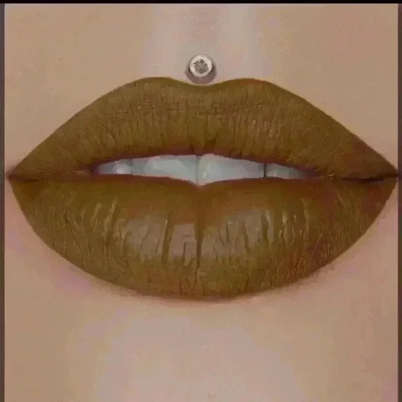 NIB Jeffree Star Liquid Lipstick (Deep Pockets)