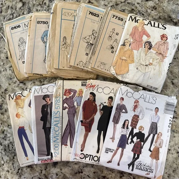 Lot Of 11 3 Are CutVintage.‎ Several  Very Sought After Patterns.  4047