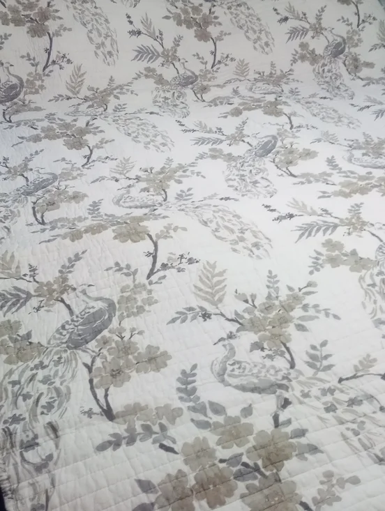 Reversable Twin Floral Toile Quilted Bedspread & Sham NWT $209.99