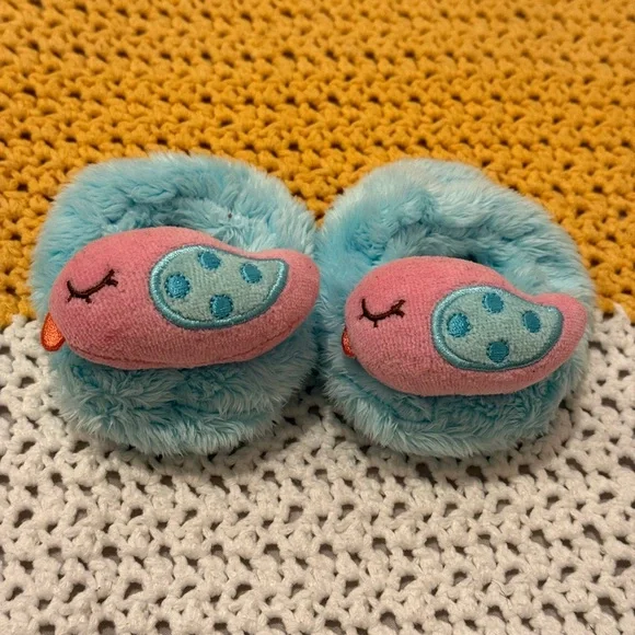 Gerber blue and pink fuzzy bird slippers size 0-6 months in good used condition