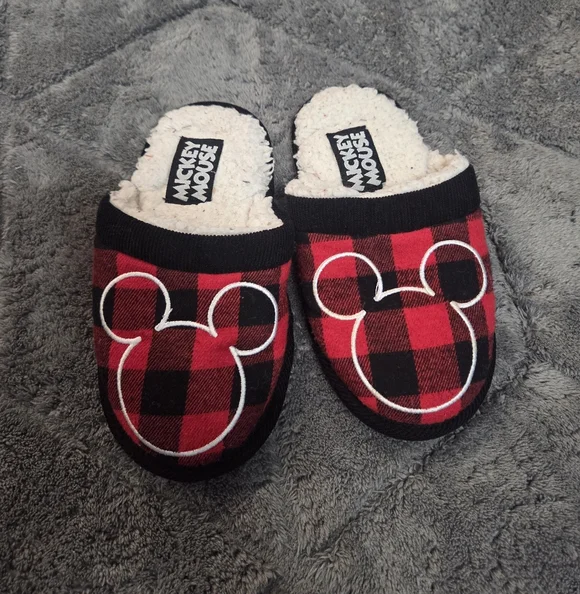 Mickey Mouse Kids Slippers 11/12 Loungewear Pajamas House Slippers
