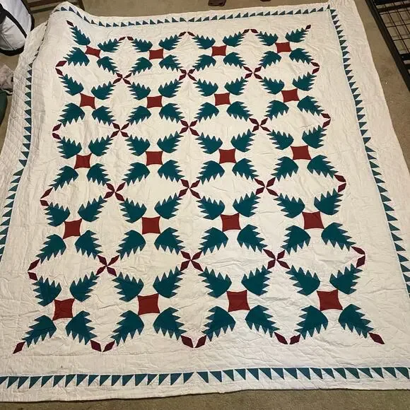 Vintage Patchwork Quilt Set 2 Shams Twin Full Cream Green Red Cotton Bedding