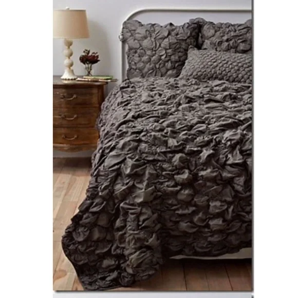 Anthropologie Twin Quilt Bed Cover Blanket