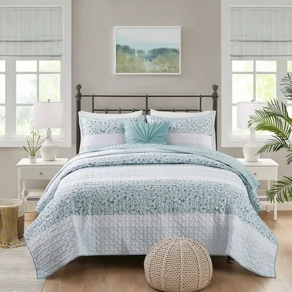 NEW! Madison Park Full/Queen Evian Seersucker 4PC Quilt Set Floral