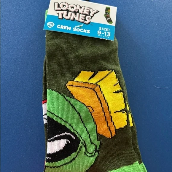 Warner Bros. Looney tune Marvin the marshian crew socks sz 9-13