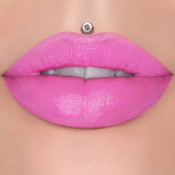 Jeffree Star Velvet Trap Lipstick- Pink Messiah