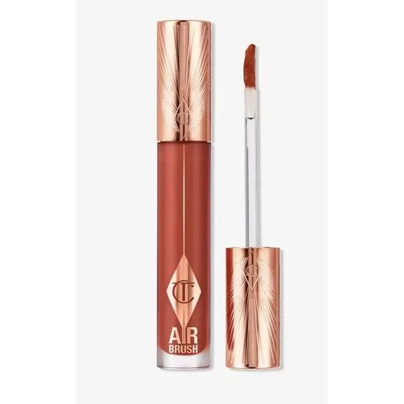 Charlotte Tilbury Airbrush Flawless Matte Liquid Lipstick Walk of No Shame Blur
