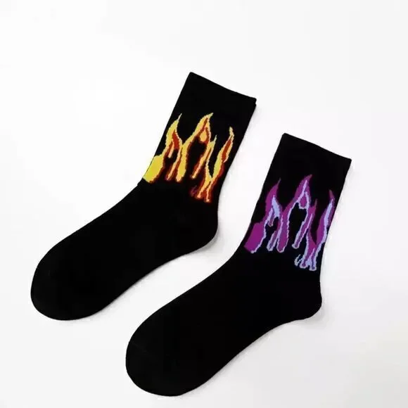 New two pairs Japanese skater socks teens