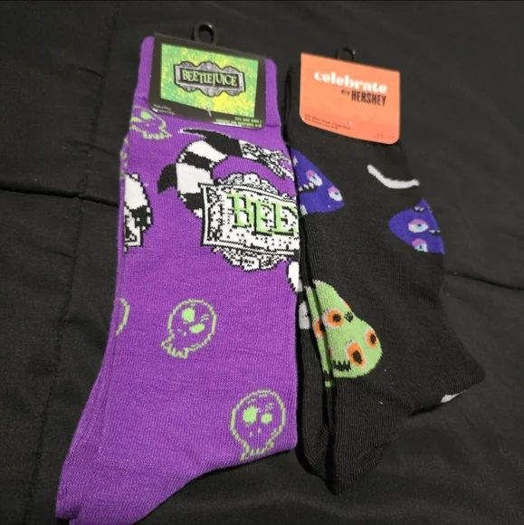 Beetlejuice Hersheys Halloween Candy‎ Socks Black Purple NWT Size 6-12