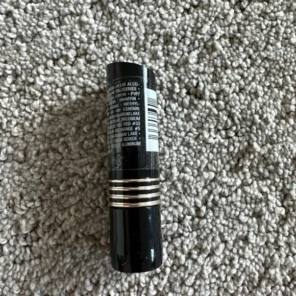 Revlon SUPER LUSTROUS‎ LIPSTICK Creamy Lipstick Makeup ~ 73 VERY CURRANT ~ .15oz