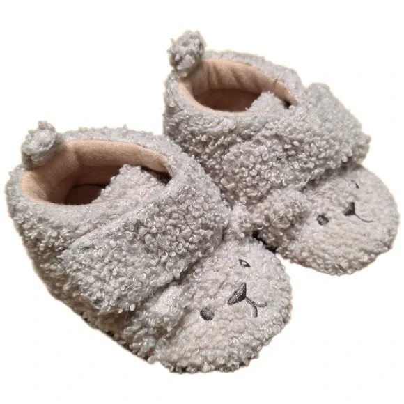 Cat & Jack Bear Sherpa Booties Slippers Baby's‎ Shoes Size 3-6 Months Cream