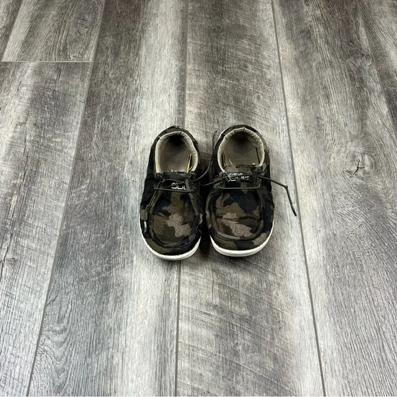 Hey Dude Kids‎ Camo Shoes