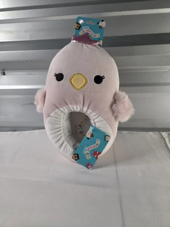 NWT Squishmallows Kids Slippers Size 6-7 Plush Character