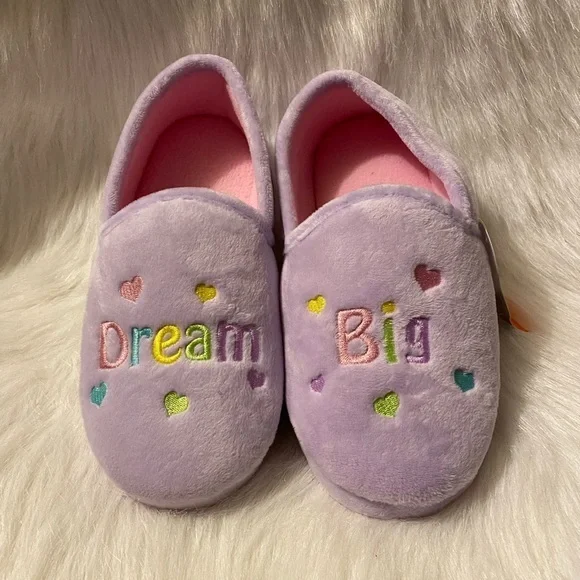 Wonder Nation Slippers Girls Size 4-5 “Dream Big”‎ Purple Heart Shoes