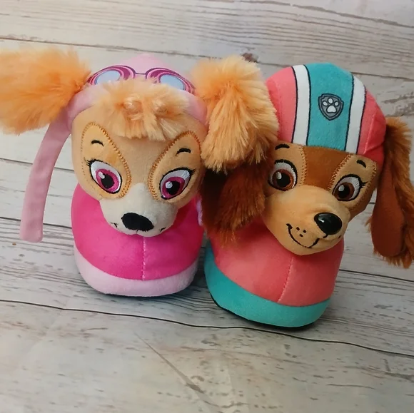Nickelodeon Paw Patrol Toddler Girls Slippers Size 9 Through 10