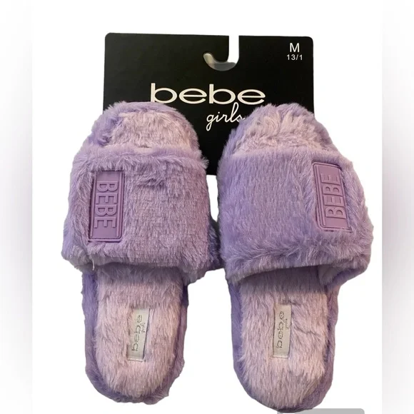 BEBE girl's medium‎ fluffy slippers in a purple color, Size Medium 13/1, NWT