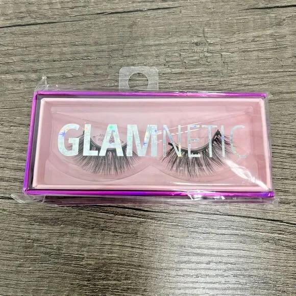 Glamnetic Magnetic Lashes VACAY Style, Up To 60 Wears Authentic NIB