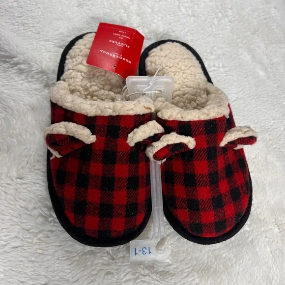 WonderShop Kids Slippers Red Black Buffalo Plaid Sherpa Lined Cozy Size 13-1 NWT