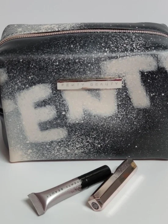 Brand New!!! Fenty Beauty 2 pc Eye and Lip set with makeup bag